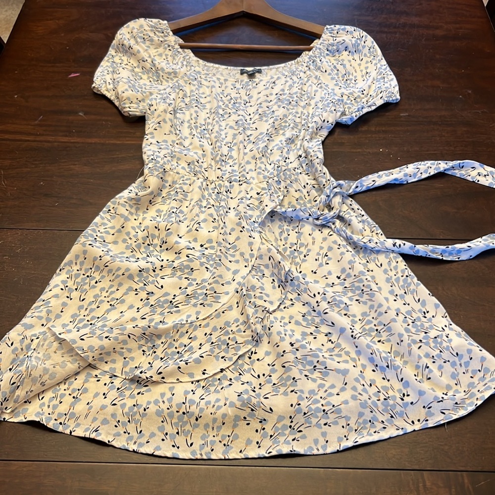 Lily Rose dress. Size XS.  Excellent condition worn once